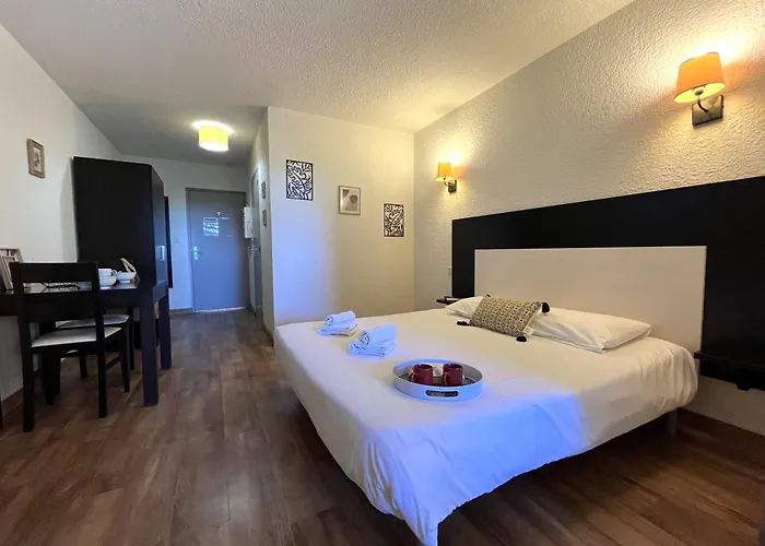 St Florent Cosy Climatise Avec Piscine * Saint-Florent (Corsica)