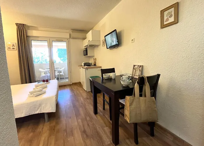 St Florent Cosy Climatise Avec Piscine